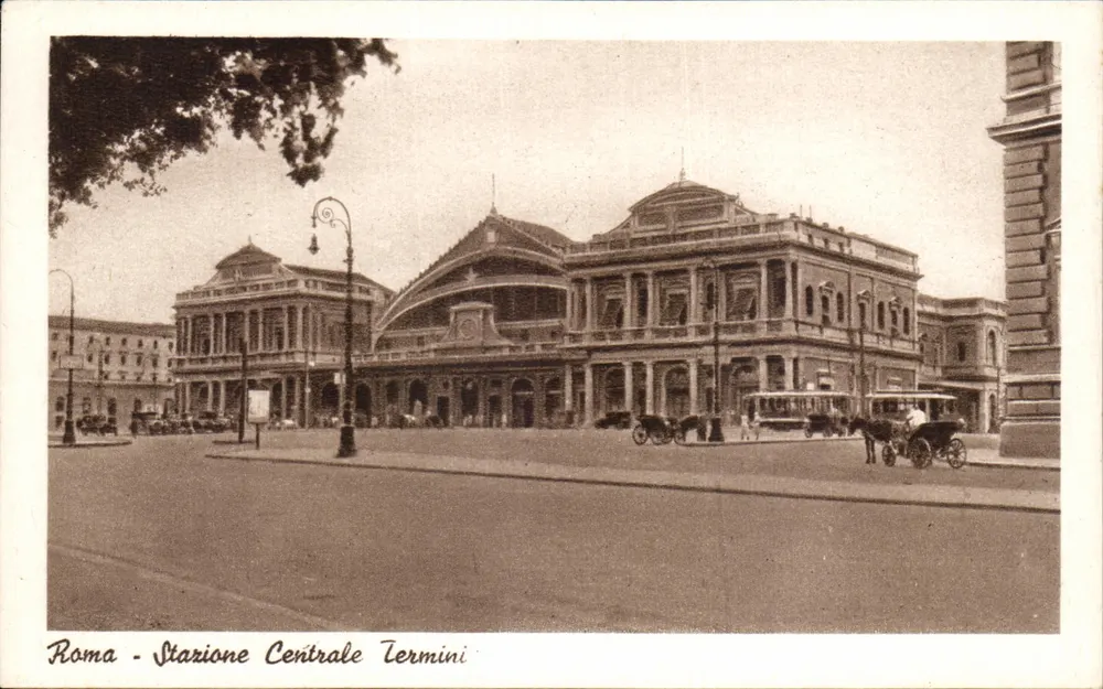 Roma - Estação Central Termini — vista panorâmica — T.L.M. - Frente