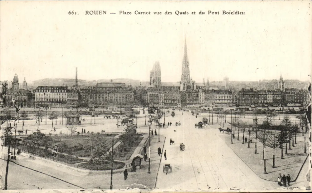 Rouen — Ansicht der Place Carnot von den Quais und dem Pont Boieldieu — Verlag Marcel Raffin, Nr. 661 - Vorderseite