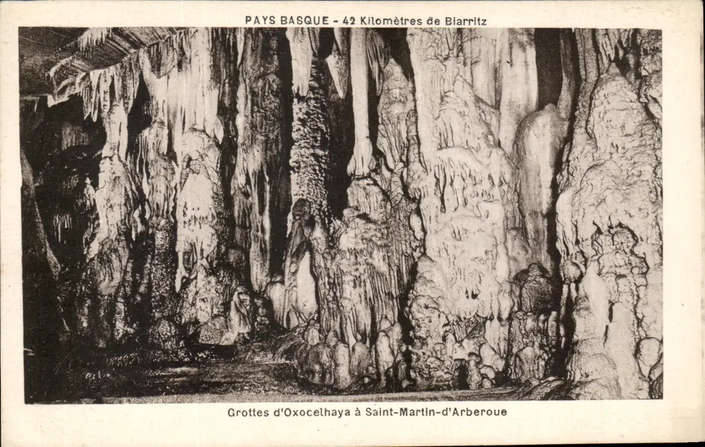 Höhlen von Oxocelhaya in Saint-Martin-d'Arberoue — Baskische Region — 42 Kilometer von Biarritz - Vorderseite
