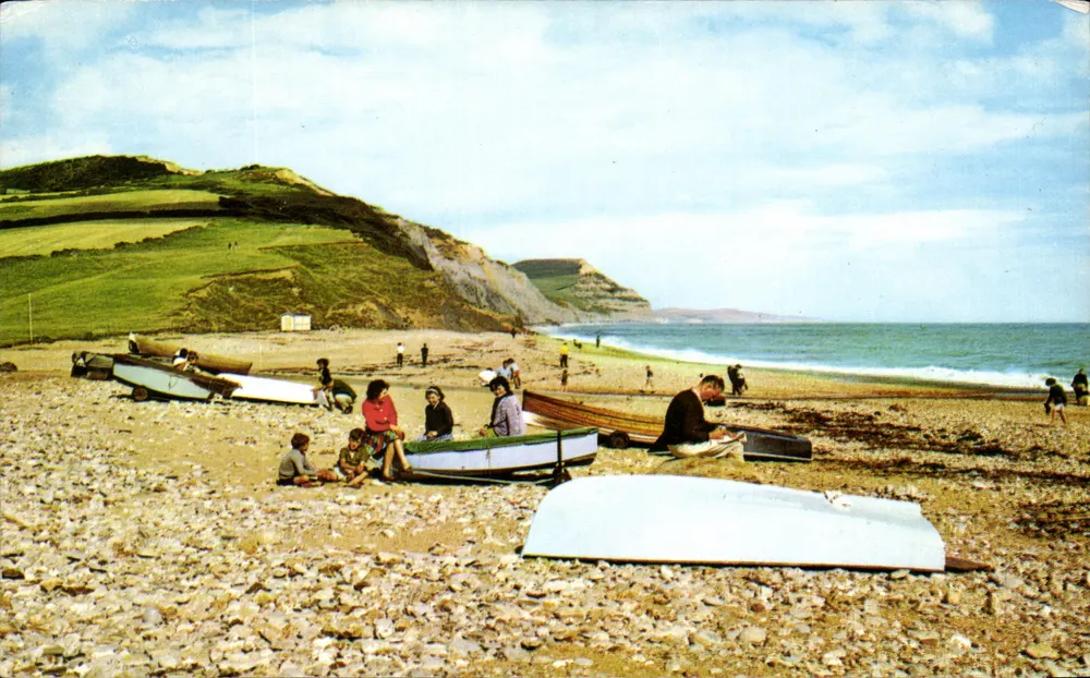 A praia de Charmouth — vista da costa inglesa — impressa na Grã-Bretanha - Frente