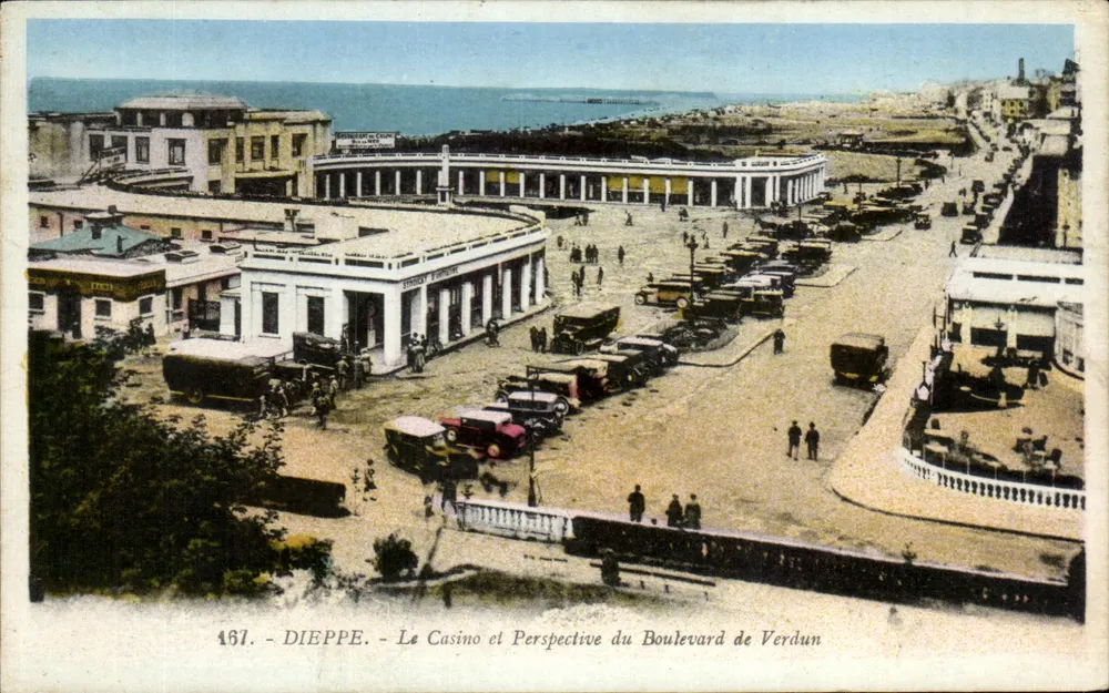 Dieppe - Das Casino und die Aussicht auf den Boulevard de Verdun — G. Artaud, Nr. 461 - Vorderseite
