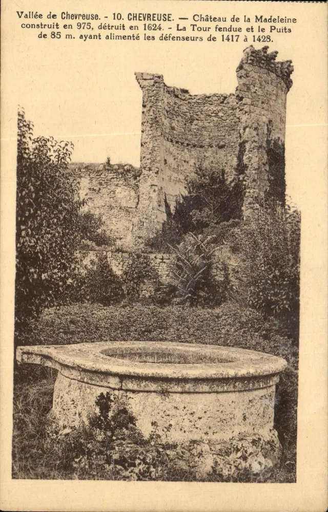 Schloss der Madeleine in Chevreuse — Ruinen und historischer Brunnen — F. David, Versailles - Vorderseite