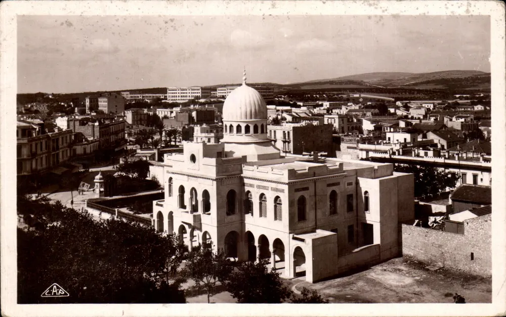 Bizerte — Allgemeiner Blick und das Rathaus — Verlag A.A. (Serie 150) - Vorderseite