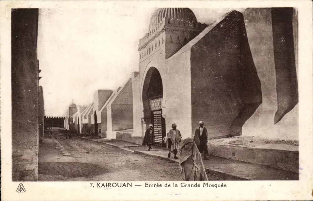 Kairouan — Eingang zur Großen Moschee — Photo A. H. A. (Nr. 7) - Vorderseite