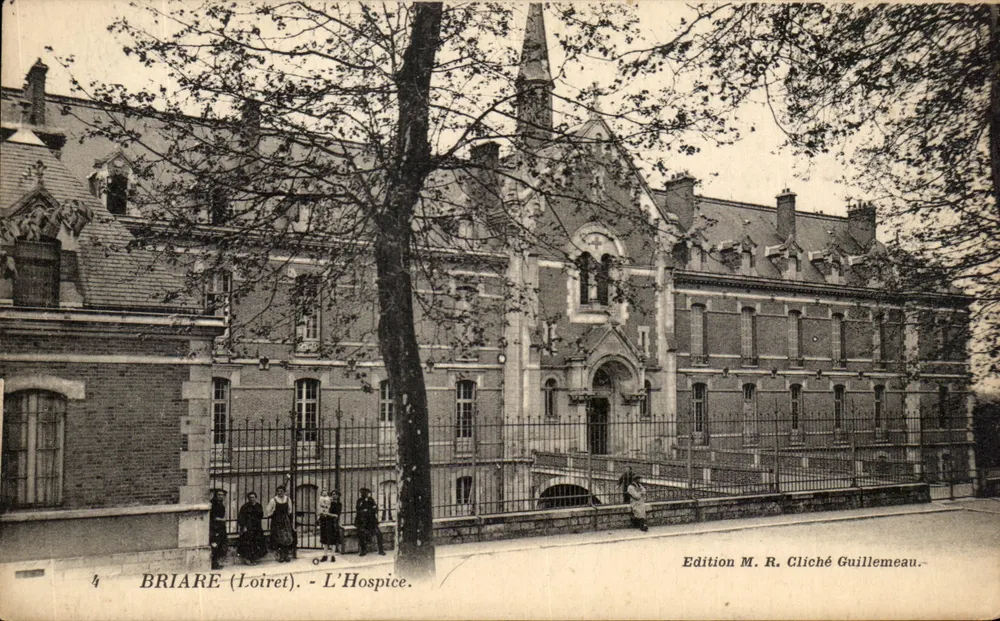 Briare (Loiret) - Szpital — Wydanie M. R. Cliché Guillemeau - Awers