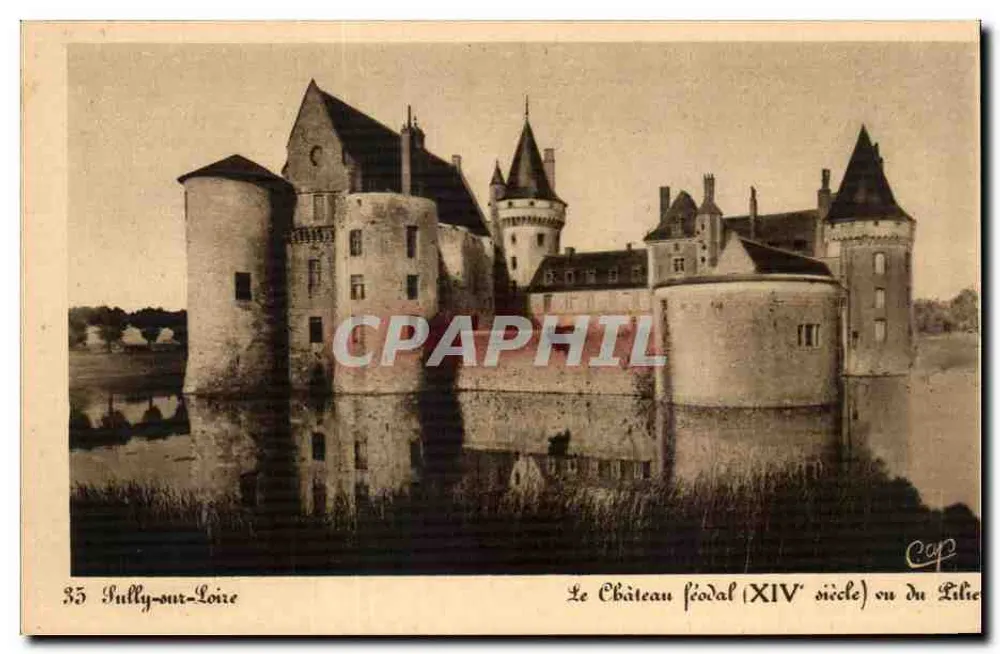 Fully-sur-Loire — O Castelo Feudal (século XIV) ou de Lille — editor CEP - Frente