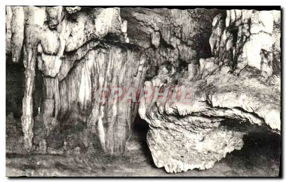 Grotten von Arcy-sur-Cure (Yonne) — Der Säulen und die Schale St. Jakob — Ausgabe des Chalet des Grottes - Vorderseite