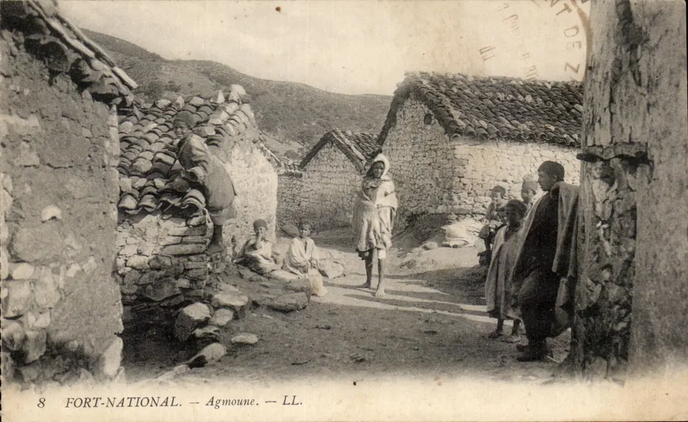 Agmoune — Fort-National — LL. — n°8 - Frente