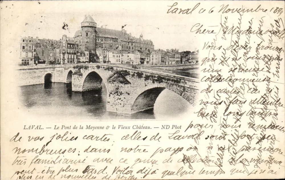 Laval — Die Mayenne-Brücke und das alte Schloss — ND Pbot - Vorderseite