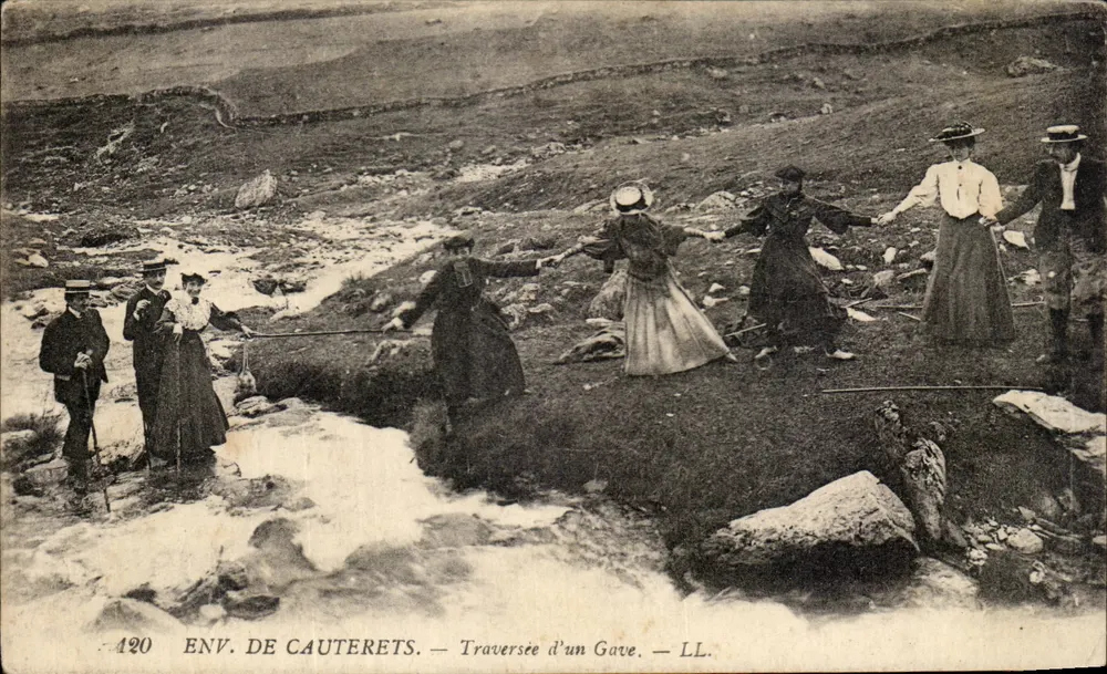 Umgebung von Cauterets — Überquerung eines Gaves — LL. — Nr. 120 - Vorderseite