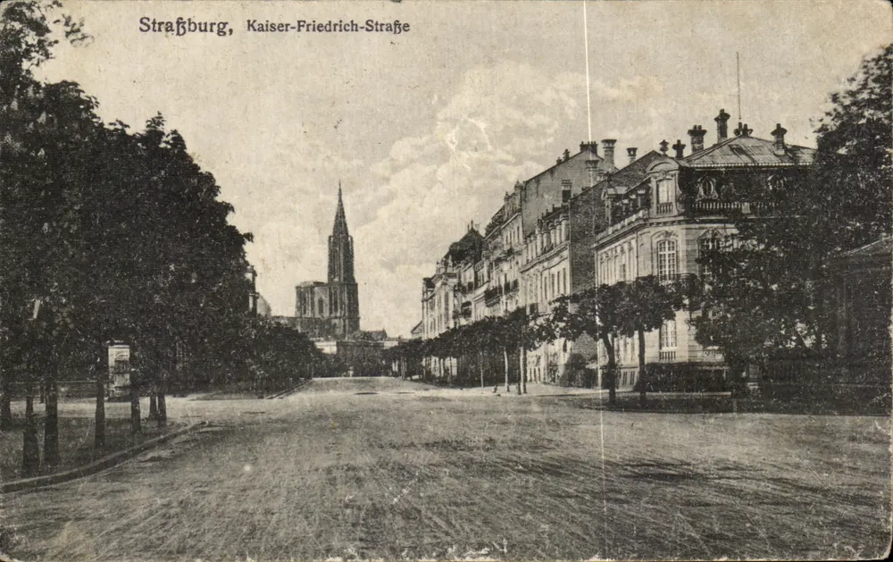 Estrasburgo, Kaiser-Friedrich-Straße — vista da catedral — editor Felix Tielb, Estrasburgo, L. Els. No. 1684 - Frente