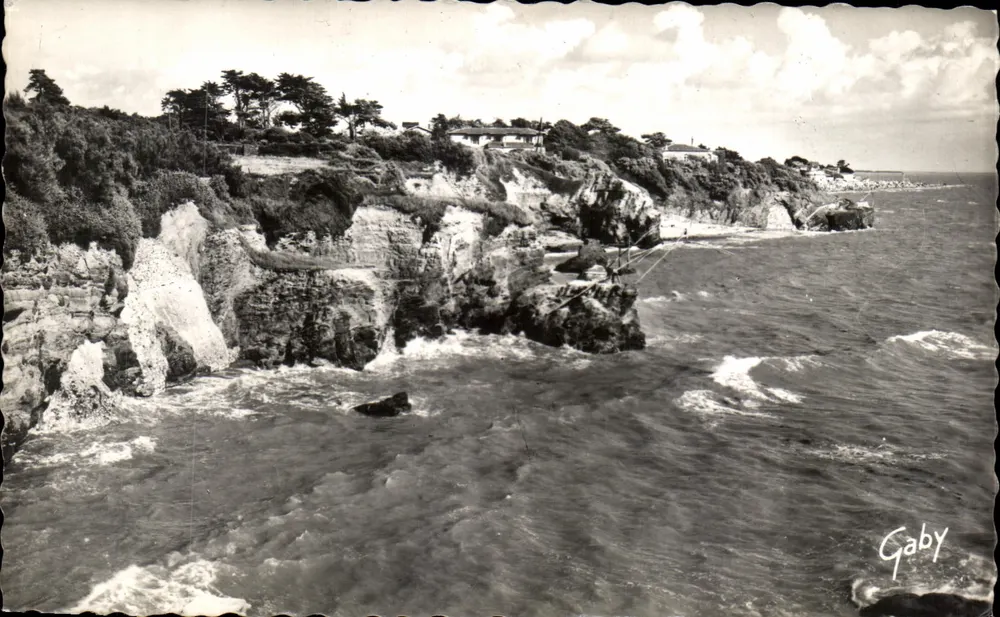 La Bernerie (L.-Atl.) — Les Rochers — Gaby - Frente