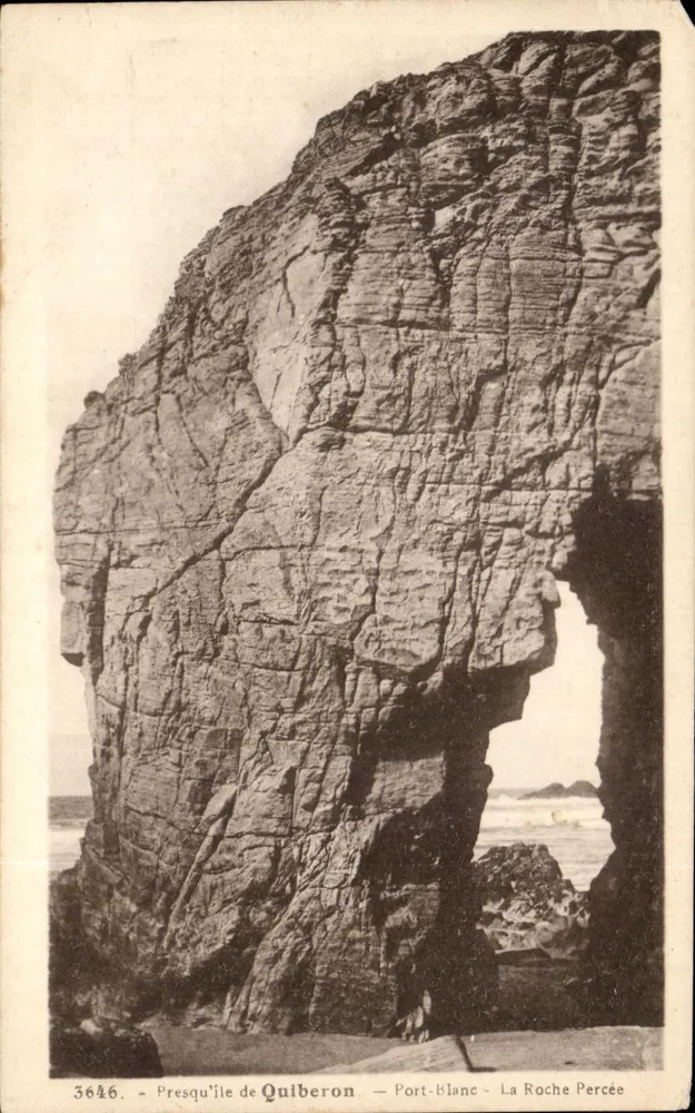 Presqu'île de Quiberon — Port-Blanc — La Roche Percée — Nr. 3646 - Vorderseite
