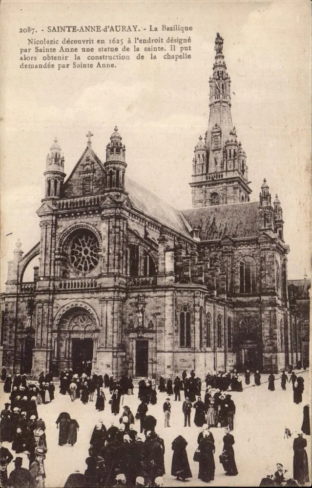 Sainte-Anne-d'Auray — A Basílica — Editor: Durand-Nel, n° 2087 - Frente
