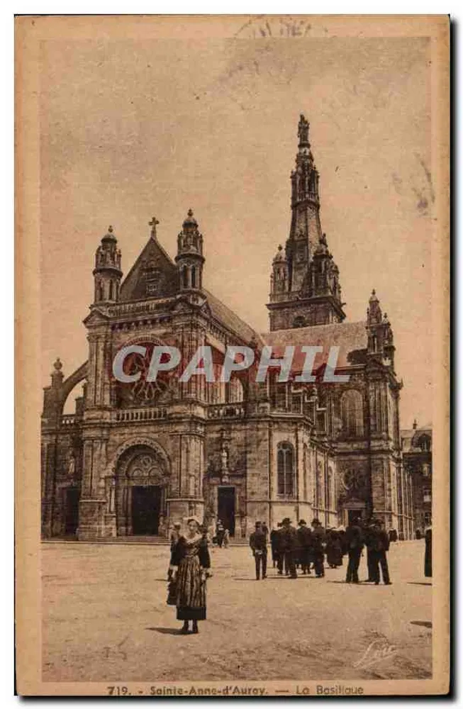 Sainte-Anne-d'Auray — Die Basilika - Vorderseite
