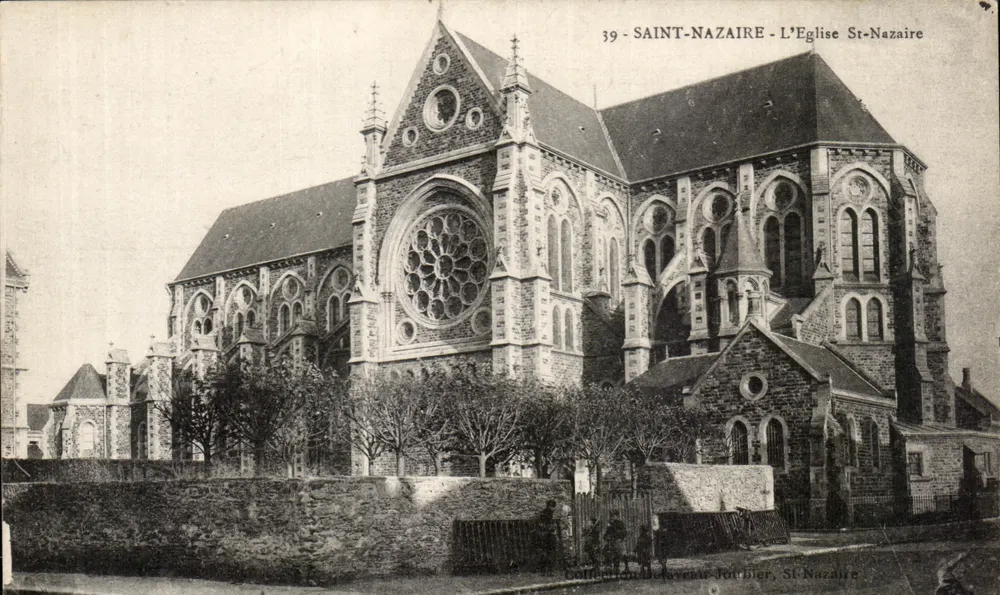 Saint-Nazaire — Ansicht der Kirche Saint-Nazaire — Collection de Jourtier, Saint-Nazaire - Vorderseite