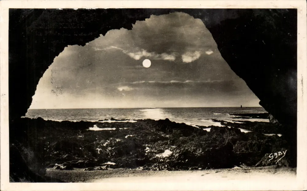 La Grotte à Madame au clair de lune — Piriac-sur-Mer (L.-Inf.) — Éditions Caby - Vorderseite