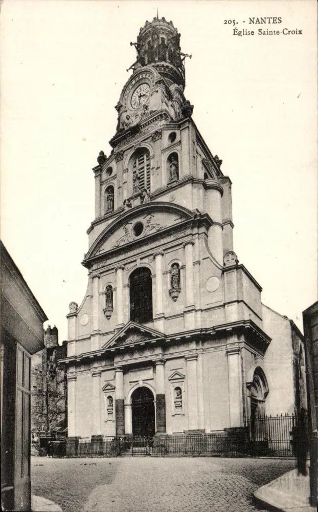 Nantes — Igreja de Santa Cruz — Edição 'La Cigogne', Nantes - Frente