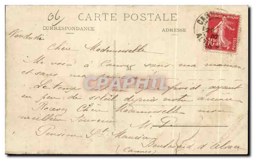 Le Port et Mt. Chevalier — vue panoramique de Cannes avec quai, bateaux et palmeraie — éditeur non visible - Verso