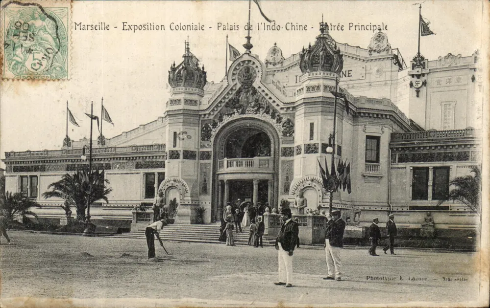 Marseille - Kolonialausstellung - Palais de l'Indo-Chine - Haupteingang — Phototypie E. Lacour — Marseille - Vorderseite