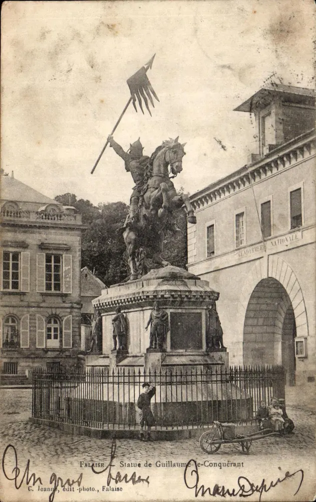 Falaise — Statue des Wilhelm der Eroberer — C. Jeanne, Verlag-Foto, Falaise - Vorderseite