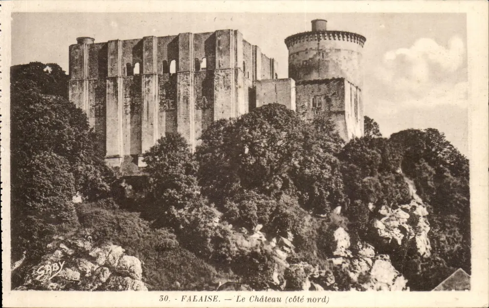 FALAISE — Das Schloss (Nordseite) — Saby - Vorderseite