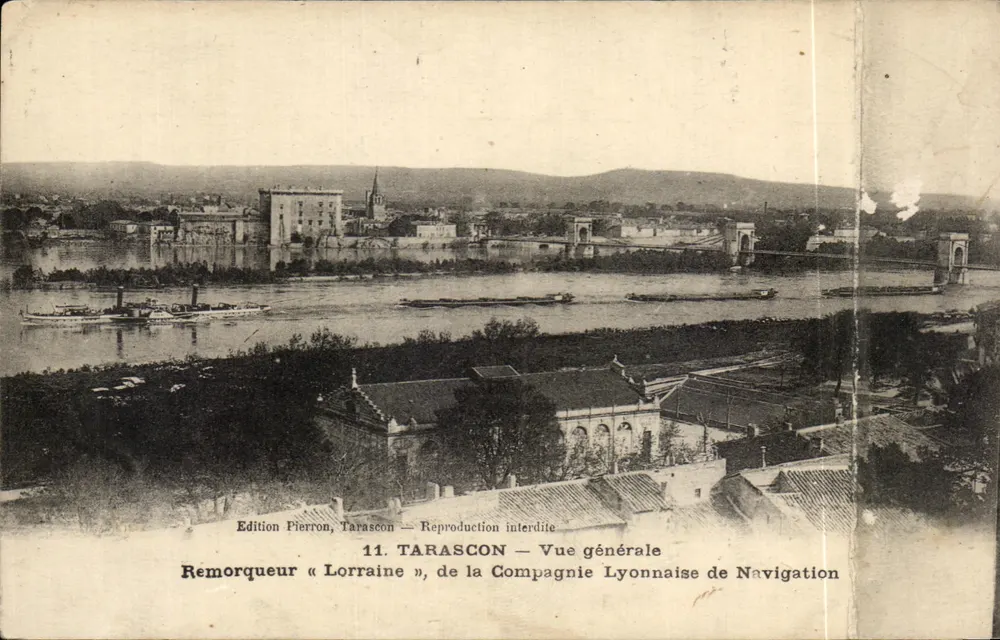 Tarascon — Allgemeiner Blick mit dem Schlepper « Lorraine » — Ausgabe Pierron, Tarascon - Vorderseite