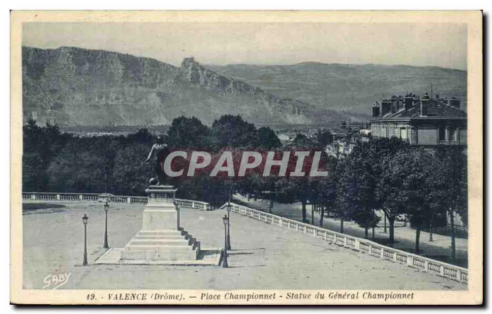 Valence (Drôme) — Praça Championnet — Estátua do Geral Championnet — Editor Gaby, n° 49 - Frente