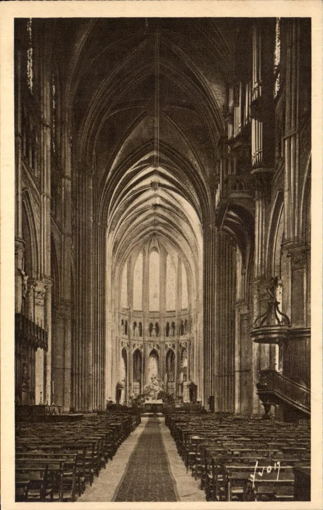 Chartres (Eure-et-Loir) — Innenansicht der Kathedrale — Die Kirchenschiff und der Chor — Éditions d'Art WYON - Vorderseite