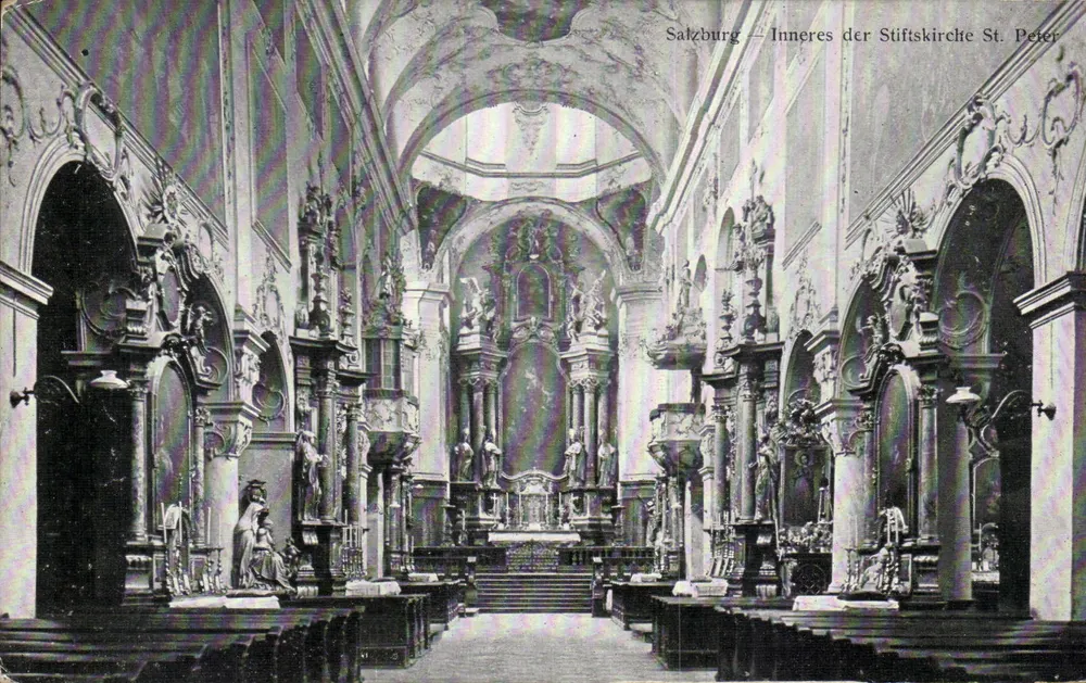 Salzburg — Innenansicht der Stiftskirche St. Peter — Druck und Verlag von J. Hattegger - Vorderseite