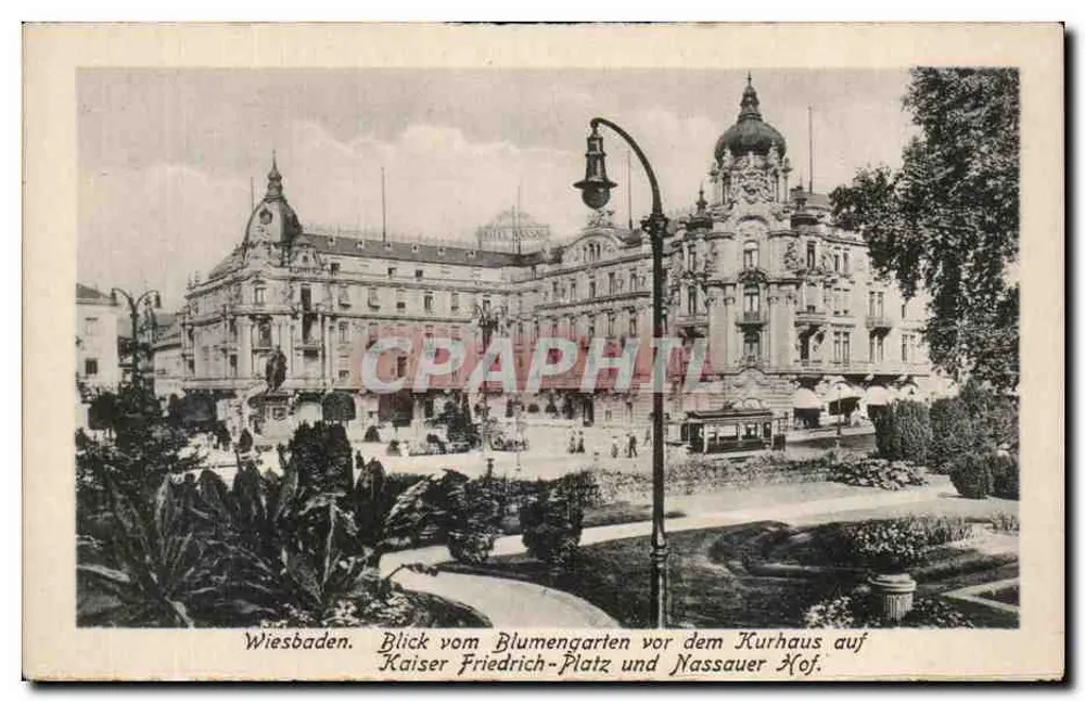 Wiesbaden — Ansicht des Blumengartens vor dem Kurhaus, Platz Kaiser Friedrich und Hotel Nassauer Hof — Kunstdruckerei Nord, Wiesbaden - Vorderseite