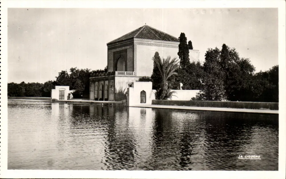 Marrakesch — Das Pavillon des Menara-Beckens — Die Storch - Vorderseite