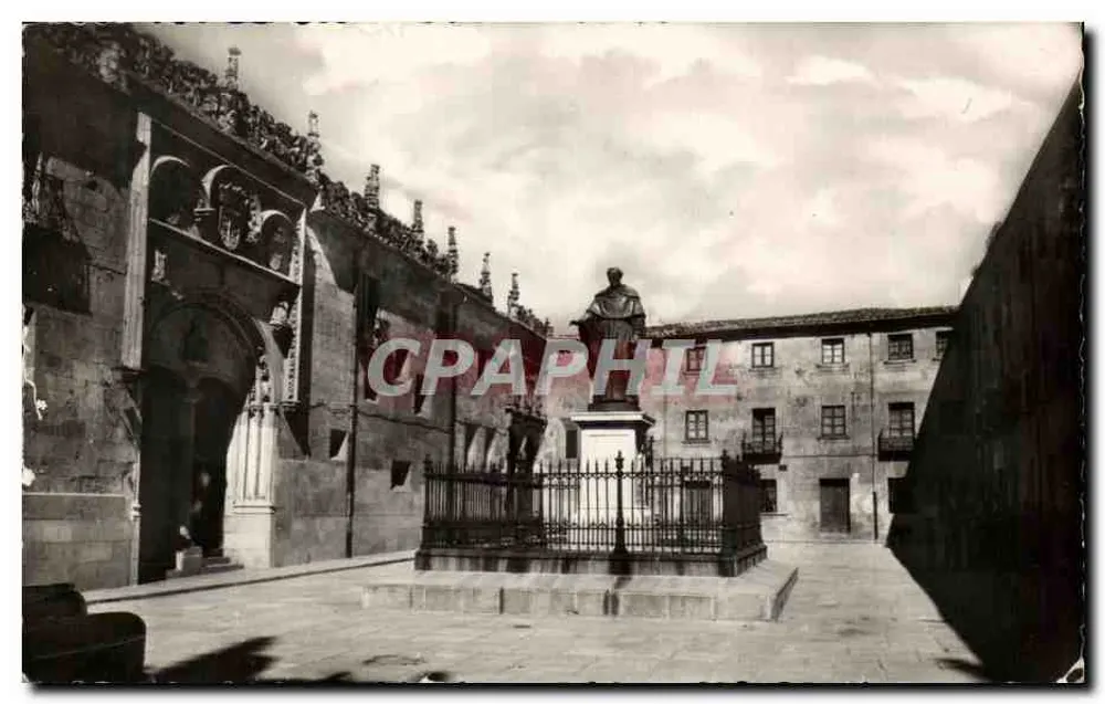 Platz der Kathedrale von Salamanca — Statue in der Mitte — unbekannter Verlag - Vorderseite