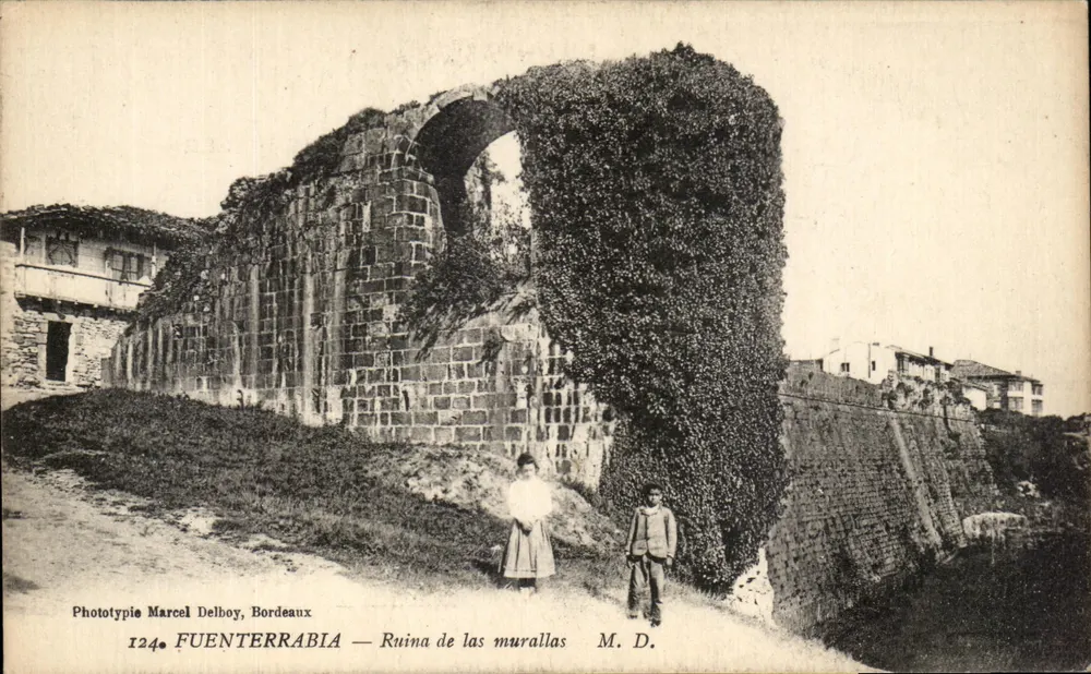Fuenterrabia — Ruína das muralhas — Fototipia Marcel Delbroy, Bordeaux, n°124 - Frente