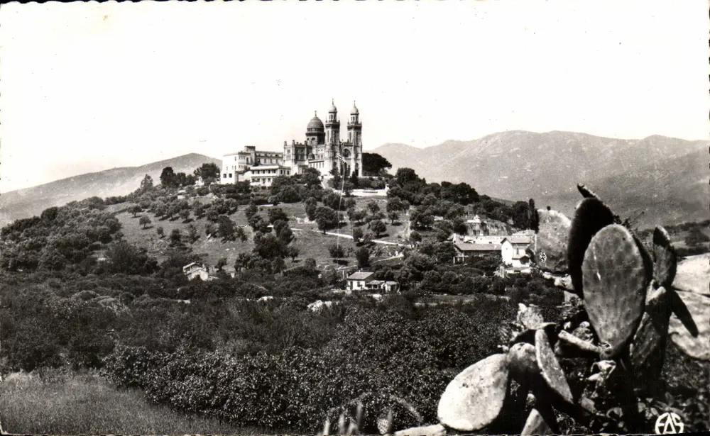 Bâtonne — Basílica de São Agostinho — Edições Alexandre Strecky - Frente