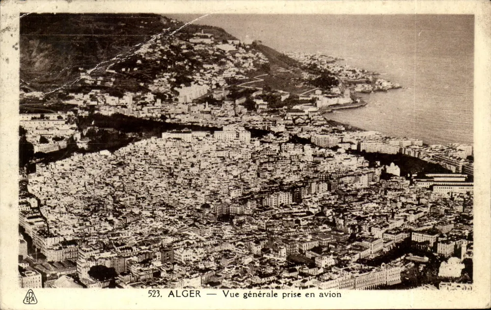Algér — Vue générale prise en avion — Éditeur : Etablissements Photo Albert, Alger, n° 523 - Recto