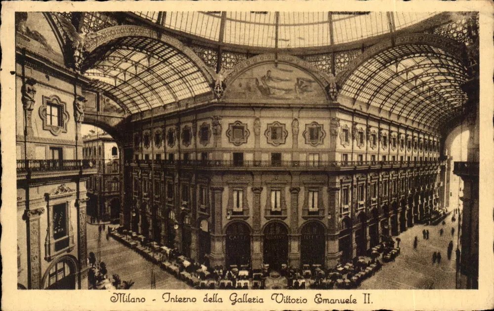 Mailand — Innenansicht der Galleria Vittorio Emanuele II — Verlag unbekannt, Seriennummer nicht sichtbar - Vorderseite