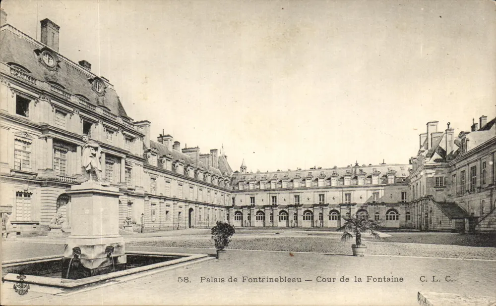Schloss Fontainebleau — Cour de la Fontaine — C. L. C. — n° 58 - Vorderseite