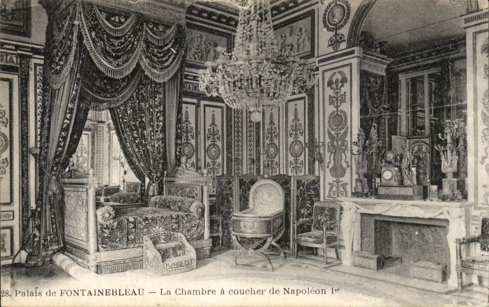 Schloss FONTAINEBLEAU — Das Schlafzimmer von Napoleon I. — Verleger: CLAVEZOT, Nr. 28 - Vorderseite