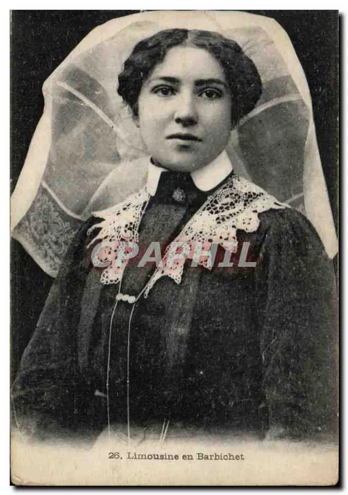 Limousine en Barbichet — portrait d'une jeune femme avec voile et jabot brodé — éditeur non identifié, n° 26 - Frente