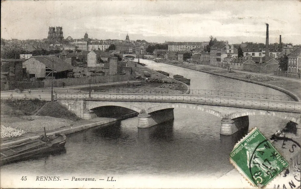 Rennes — Panorama — LL. - Frente