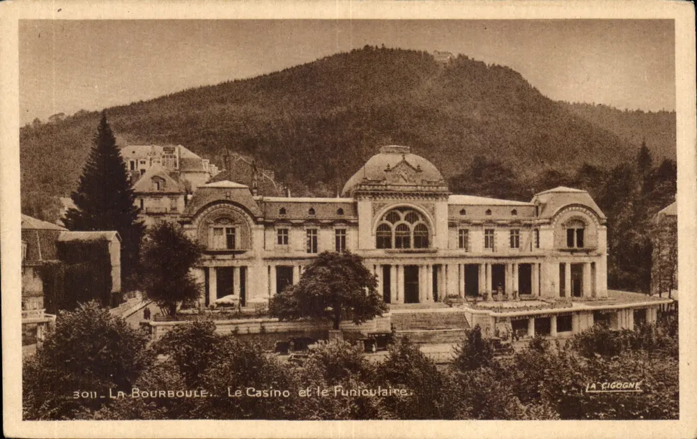 La Bourboule — Das Casino und der Seilbahn — Die Storch - Vorderseite