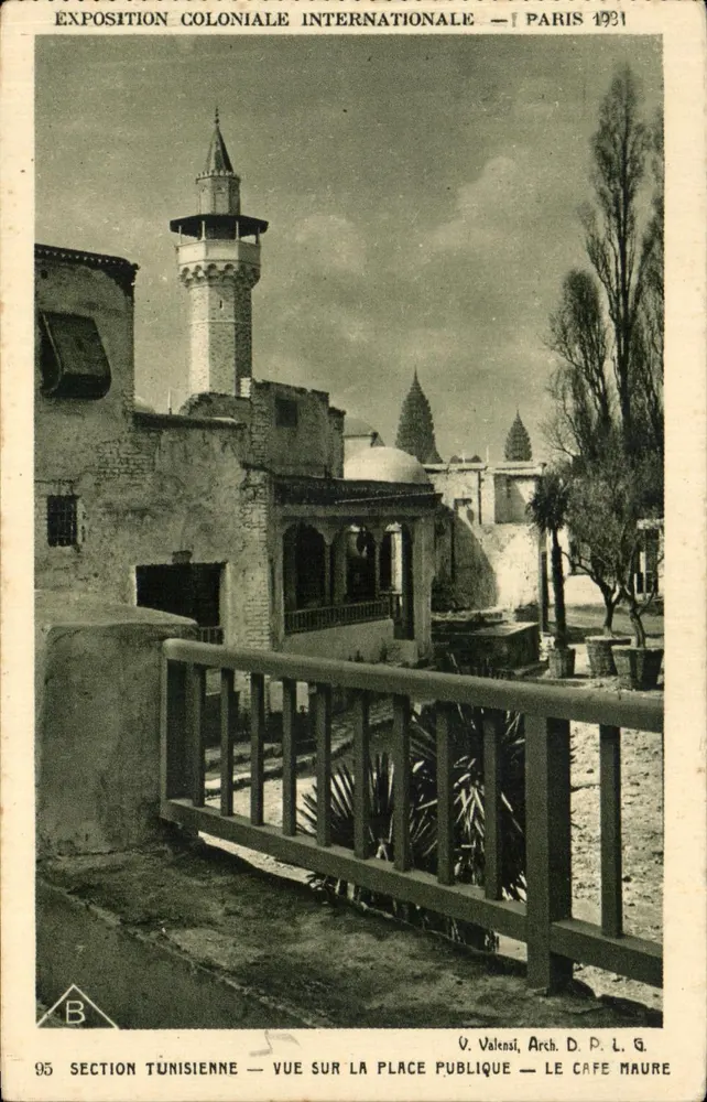 Tunesische Abteilung — Ansicht der Öffentlichen Place — Der Maureske Café — Internationale Kolonialausstellung, Paris 1931 - Vorderseite