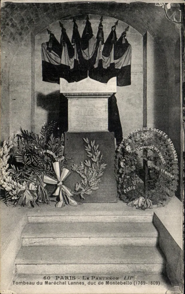Grab des Marschalls Lannes, Herzog von Montebello — Der Panthéon — Société française des tombes militaires et marins - Vorderseite