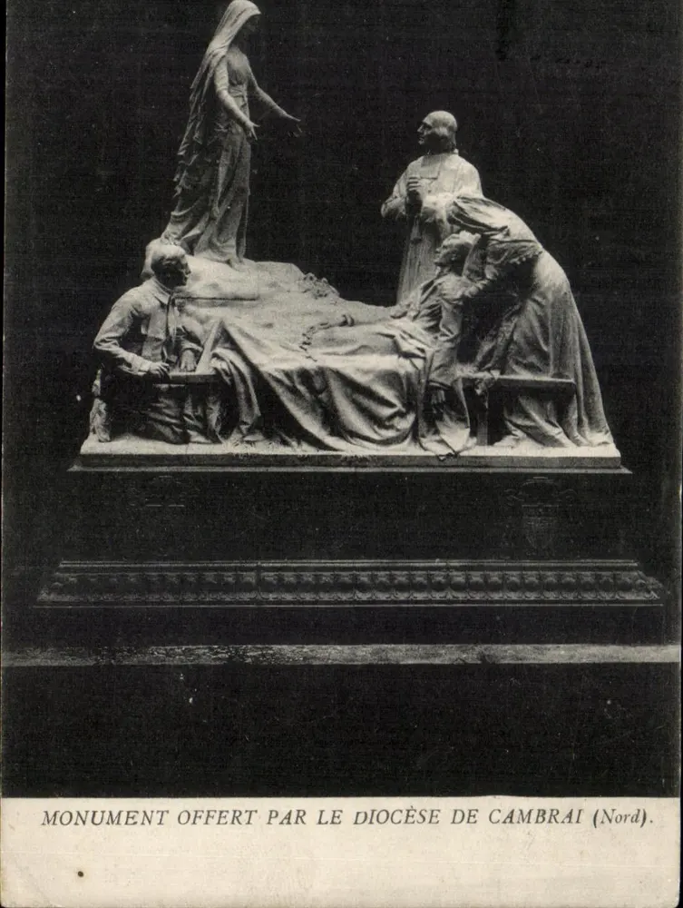 Monument des Bistums Cambrai — Statue der Jungfrau und Gläubigen — gespendet vom Bistum Cambrai (Nord) - Vorderseite