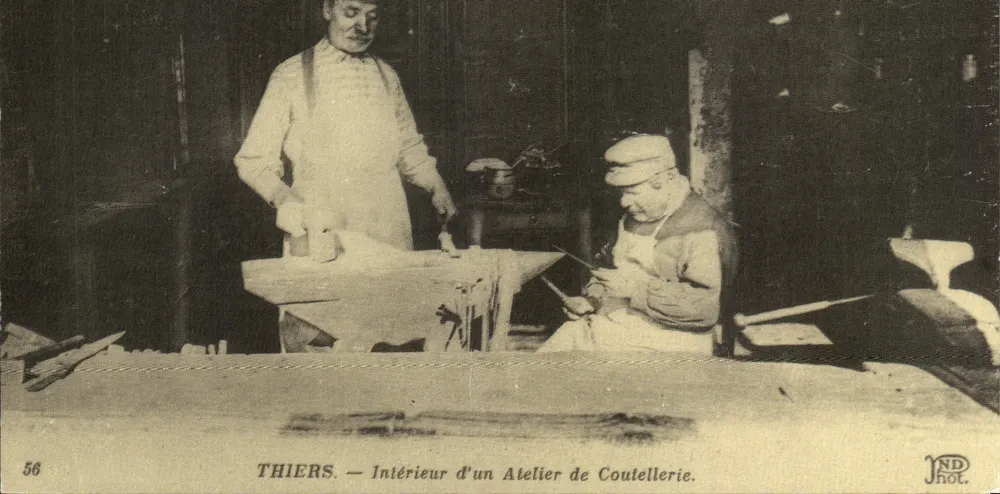 Thiers — Innenraum eines Messerwerks — JND fot. - Vorderseite