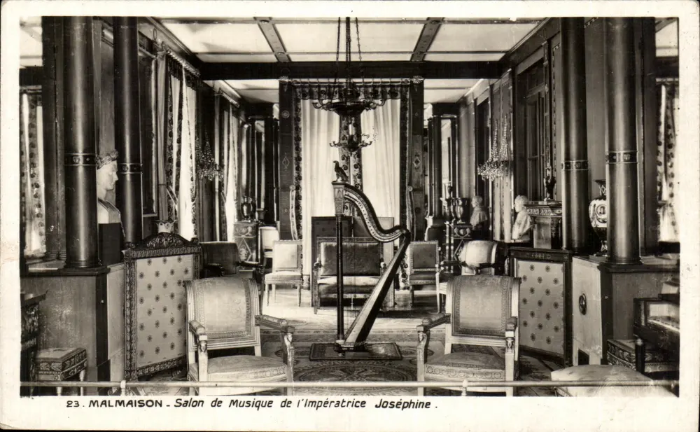 Malmaison - Musikzimmer der Kaiserin Joséphine - Vorderseite