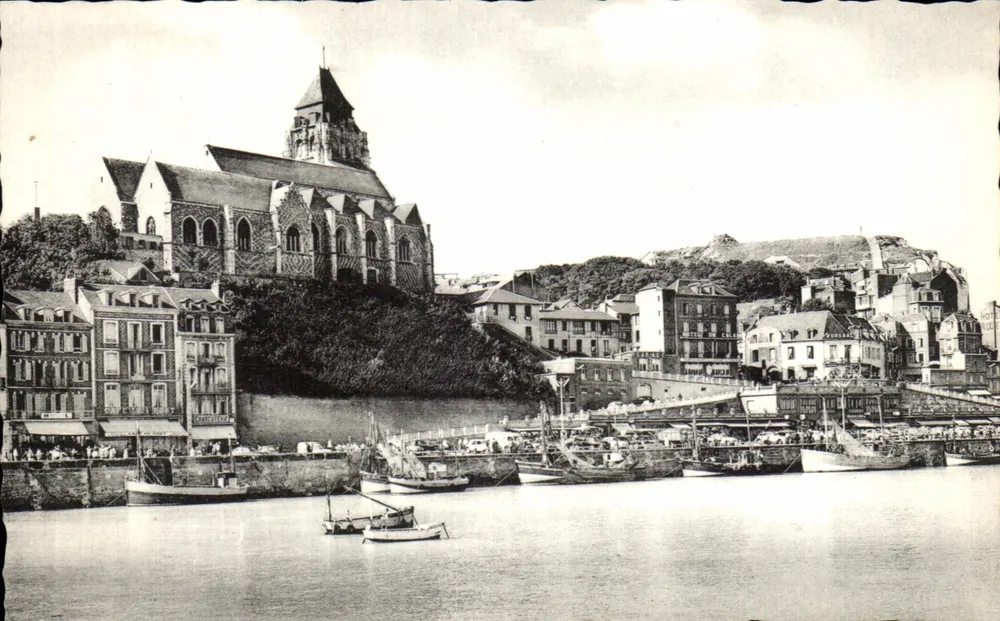 Le Tréport — Kirche St. Jacques und der Hafen — Cie des Arts Photomécaniques, Nr. 1271 - Vorderseite