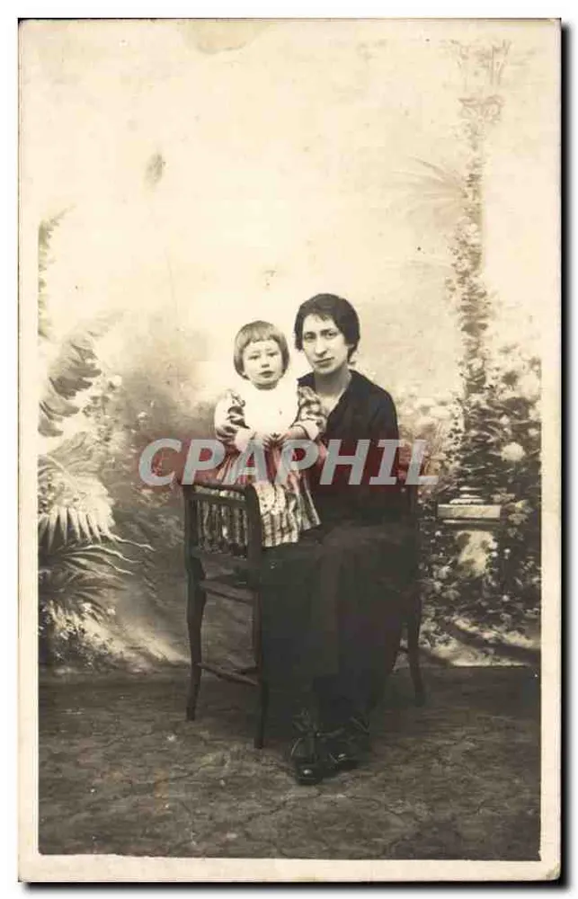 Frau und Kind — Fotostudio — Paris - Vorderseite