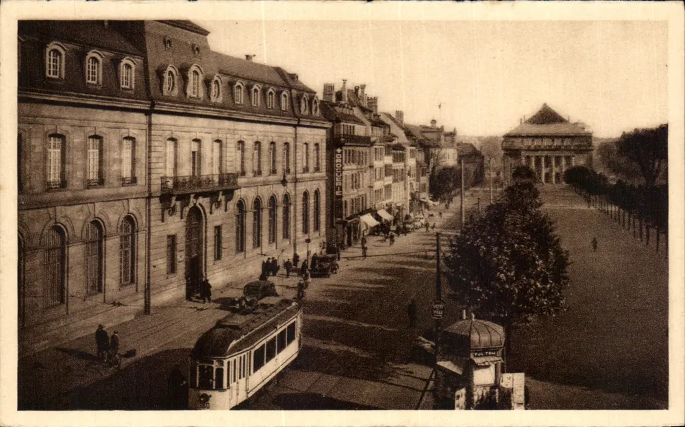 Estrasburgo — Praça Broglie — Félix Loub, editor Estrasburgo - Frente